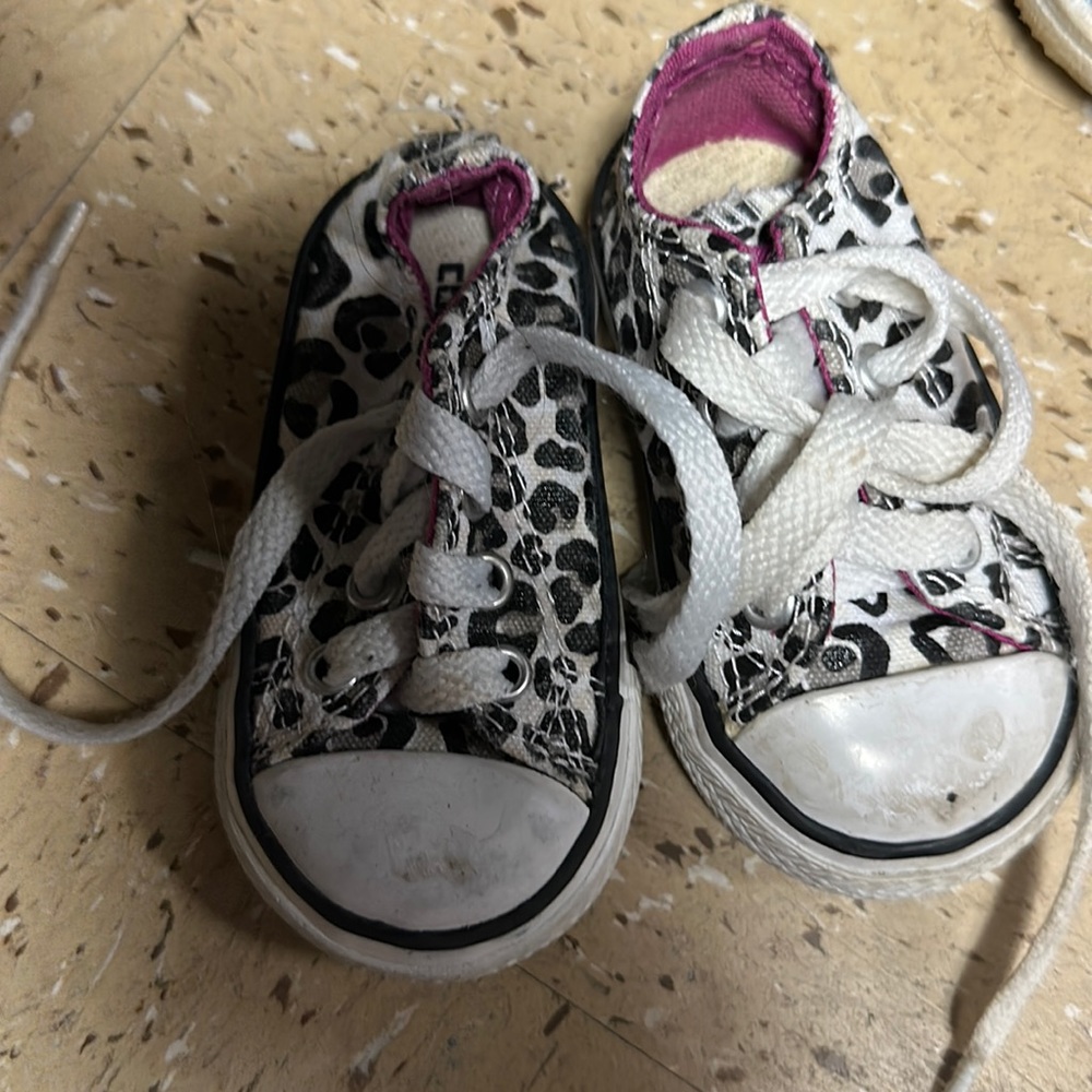 Converse